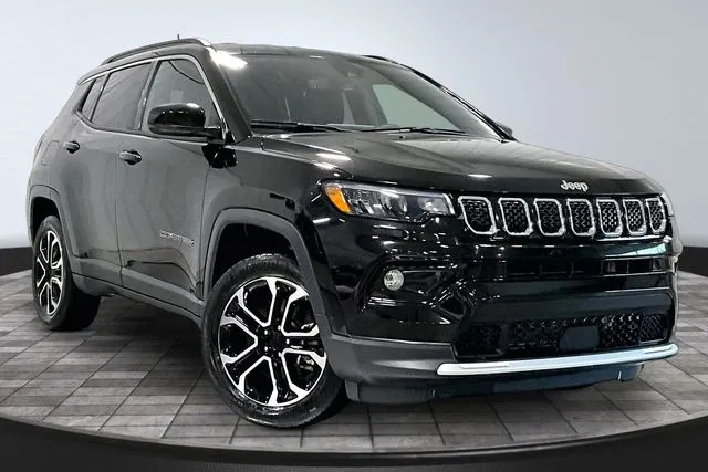 Black 2023 Jeep Compass Limited for sale in Roanoke, IN
