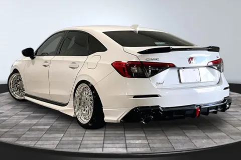 More photos of 2023 Honda Civic Si at Southwest Auto Sales, IN