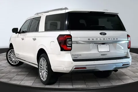 More photos of 2022 Ford Expedition Max Platinum at Southwest Auto Sales, IN