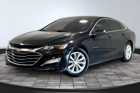 Another view of 2019 Chevrolet Malibu LT for sale in Roanoke, IN at Southwest Auto Sales