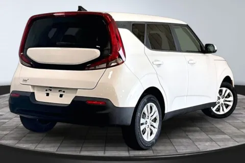 More photos of 2022 Kia Soul LX at Southwest Auto Sales, IN