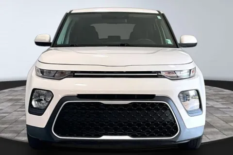 Photos of 2022 Kia Soul LX for sale in Roanoke, IN at Southwest Auto Sales