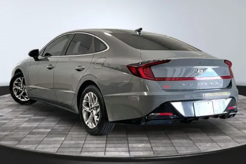 More photos of 2021 Hyundai Sonata SEL at Southwest Auto Sales, IN
