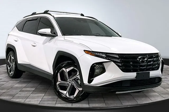 White 2024 Hyundai Tucson SEL for sale in Roanoke, IN