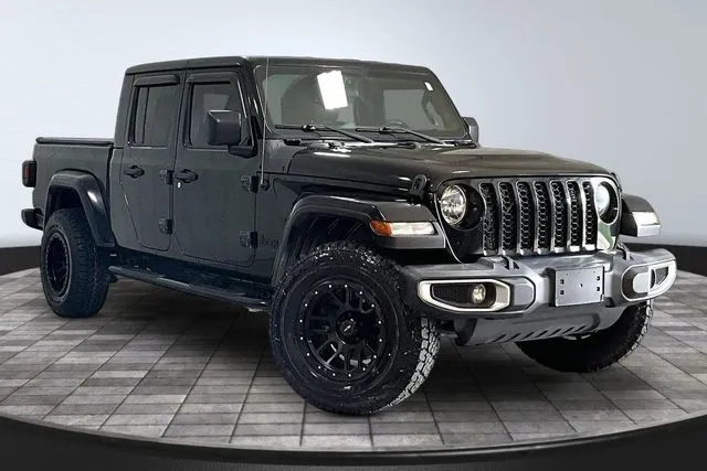 Black 2021 Jeep Gladiator Sport for sale in Roanoke, IN
