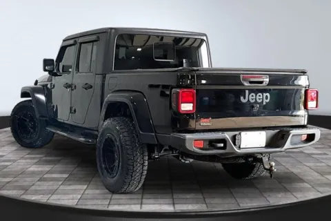 More photos of 2021 Jeep Gladiator Sport at Southwest Auto Sales, IN