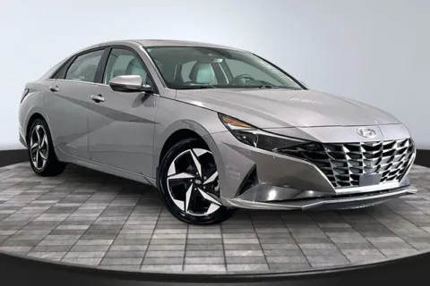 Silver 2022 Hyundai Elantra Hybrid Limited for sale in Roanoke, IN