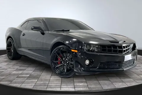 Black 2010 Chevrolet Camaro SS for sale in Roanoke, IN