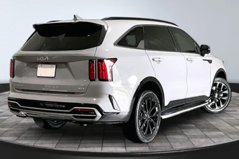 More photos of 2023 Kia Sorento SX-Prestige at Southwest Auto Sales, IN