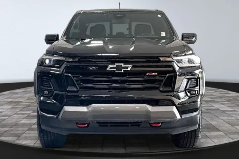 Photos of 2023 Chevrolet Colorado Z71 for sale in Roanoke, IN at Southwest Auto Sales