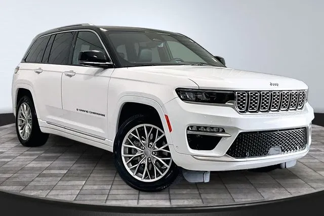 White 2023 Jeep Grand Cherokee Summit 4xe for sale in Roanoke, IN
