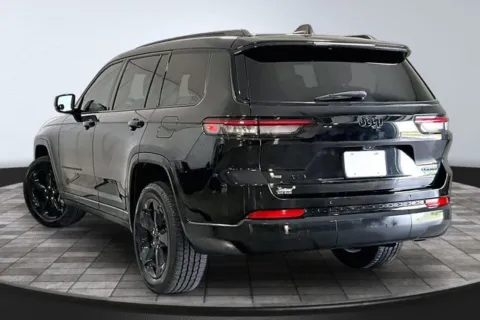 More photos of 2023 Jeep Grand Cherokee L Limited at Southwest Auto Sales, IN