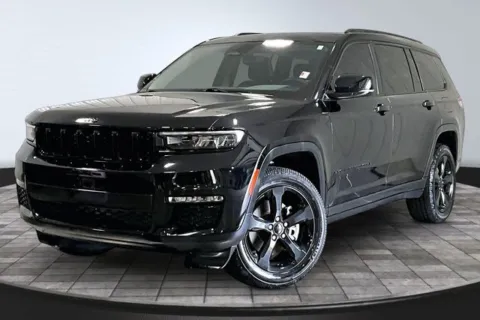 Another view of 2023 Jeep Grand Cherokee L Limited for sale in Roanoke, IN at Southwest Auto Sales
