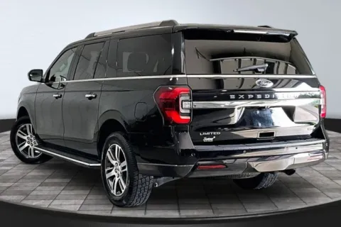 More photos of 2022 Ford Expedition Max Limited at Southwest Auto Sales, IN