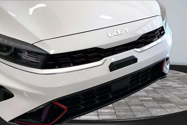 2023 Kia Forte GT-Line - Photo 32