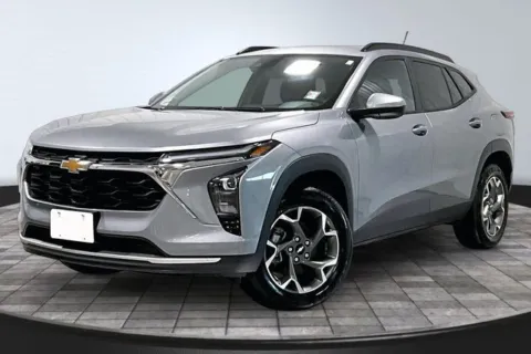 Another view of 2024 Chevrolet Trax LT for sale in Roanoke, IN at Southwest Auto Sales