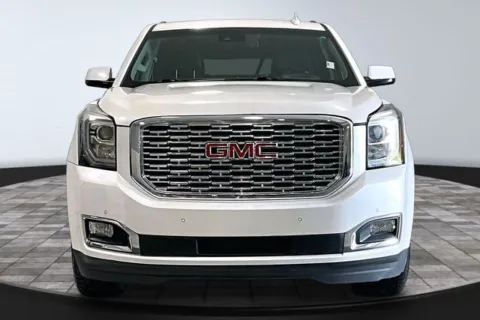 Photos of 2018 GMC Yukon Denali for sale in Roanoke, IN at Southwest Auto Sales