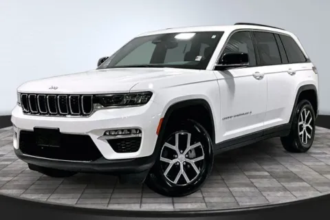 Another view of 2024 Jeep Grand Cherokee Limited for sale in Roanoke, IN at Southwest Auto Sales