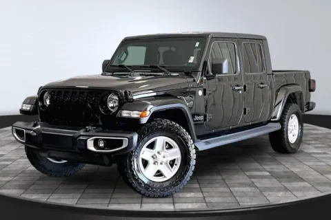 Another view of 2020 Jeep Gladiator Sport for sale in Roanoke, IN at Southwest Auto Sales
