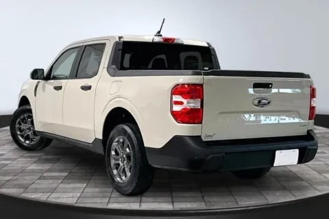 More photos of 2024 Ford Maverick XLT at Southwest Auto Sales, IN