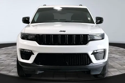 Photos of 2024 Jeep Grand Cherokee Limited for sale in Roanoke, IN at Southwest Auto Sales