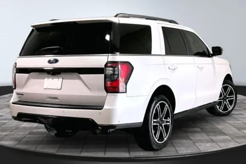 More photos of 2019 Ford Expedition Limited at Southwest Auto Sales, IN