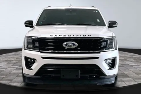 Photos of 2019 Ford Expedition Limited for sale in Roanoke, IN at Southwest Auto Sales