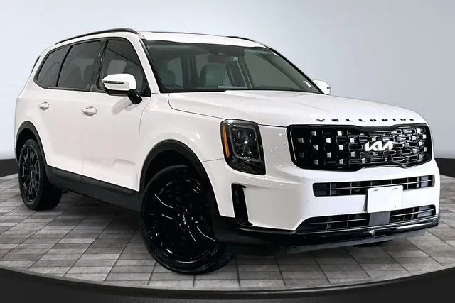 White 2022 Kia Telluride EX for sale in Roanoke, IN