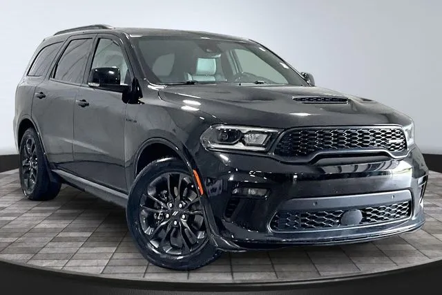Black 2023 Dodge Durango R/T Plus for sale in Roanoke, IN