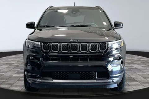 Photos of 2023 Jeep Compass Limited for sale in Roanoke, IN at Southwest Auto Sales