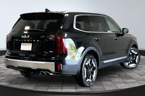 More photos of 2024 Kia Telluride S at Southwest Auto Sales, IN
