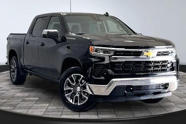 2024 Chevrolet Silverado 1500 LT for sale in Roanoke, IN