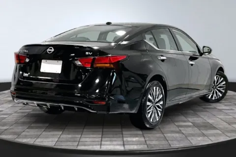 More photos of 2023 Nissan Altima 2.5 SV at Southwest Auto Sales, IN