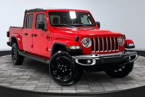 Gray 2023 Jeep Gladiator Overland for sale in Roanoke, IN