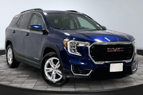 Blue 2022 GMC Terrain SLE for sale in Roanoke, IN
