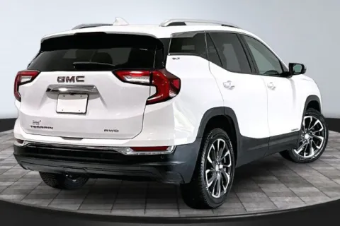 More photos of 2023 GMC Terrain SLT at Southwest Auto Sales, IN