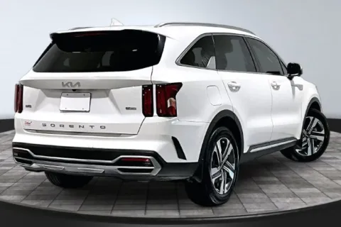 More photos of 2022 Kia Sorento Plug-In Hybrid SX Prestige at Southwest Auto Sales, IN