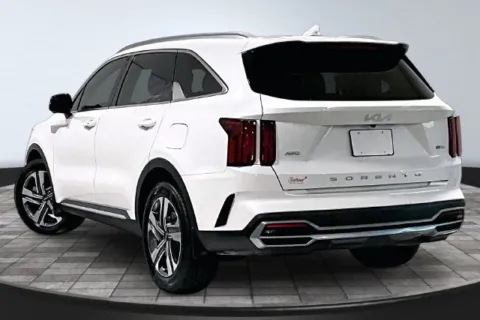 More photos of 2022 Kia Sorento Plug-In Hybrid SX Prestige at Southwest Auto Sales, IN