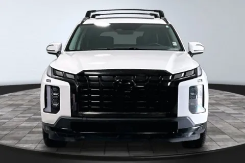 Photos of 2023 Hyundai Palisade XRT for sale in Roanoke, IN at Southwest Auto Sales