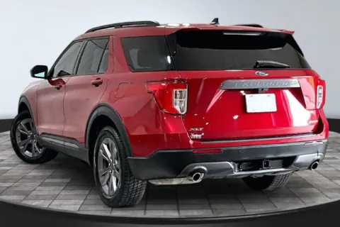 More photos of 2023 Ford Explorer XLT at Southwest Auto Sales, IN