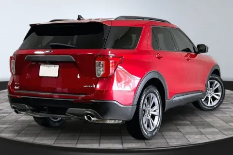 More photos of 2023 Ford Explorer XLT at Southwest Auto Sales, IN