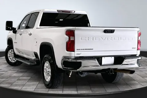 More photos of 2021 Chevrolet Silverado 2500 HD LTZ at Southwest Auto Sales, IN