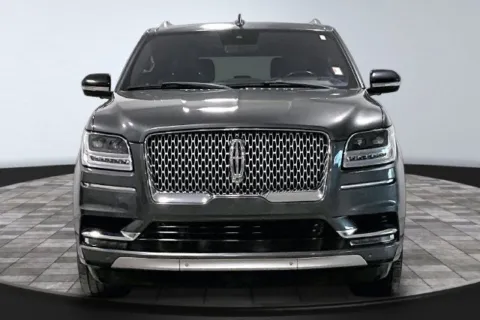 Photos of 2018 Lincoln Navigator Reserve for sale in Roanoke, IN at Southwest Auto Sales