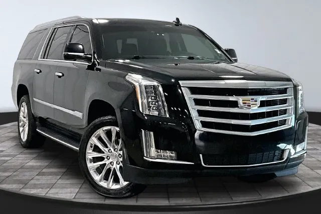Black 2019 Cadillac Escalade ESV Luxury for sale in Roanoke, IN