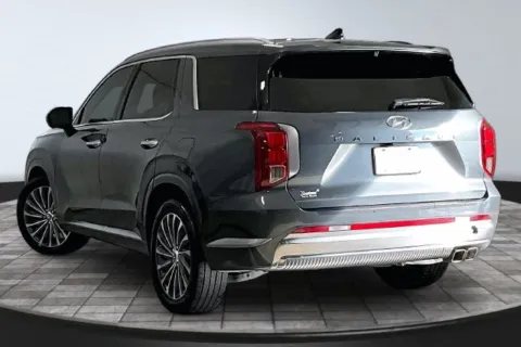 More photos of 2023 Hyundai Palisade Calligraphy at Southwest Auto Sales, IN
