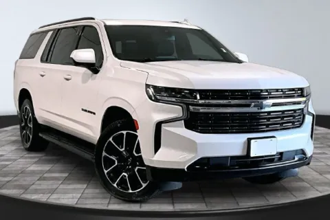 Blue 2021 Chevrolet Suburban RST for sale in Roanoke, IN