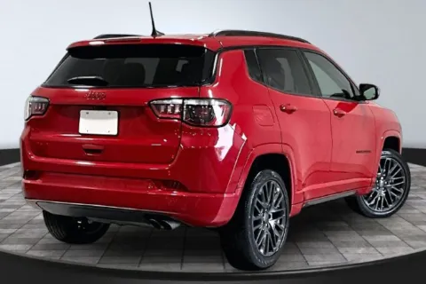 More photos of 2022 Jeep Compass Limited at Southwest Auto Sales, IN