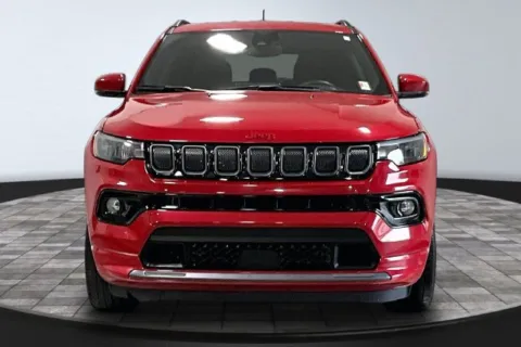 Photos of 2022 Jeep Compass Limited for sale in Roanoke, IN at Southwest Auto Sales