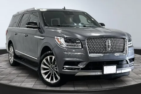 Gray 2021 Lincoln Navigator L Reserve for sale in Roanoke, IN