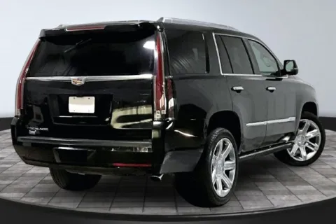 More photos of 2020 Cadillac Escalade Premium Luxury at Southwest Auto Sales, IN